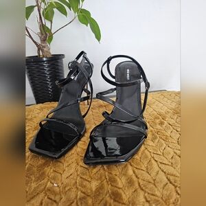 NINE WEST Black Heeled Sandal